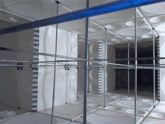 四平市歐屹金城玻璃鋼異型水箱內部結構圖